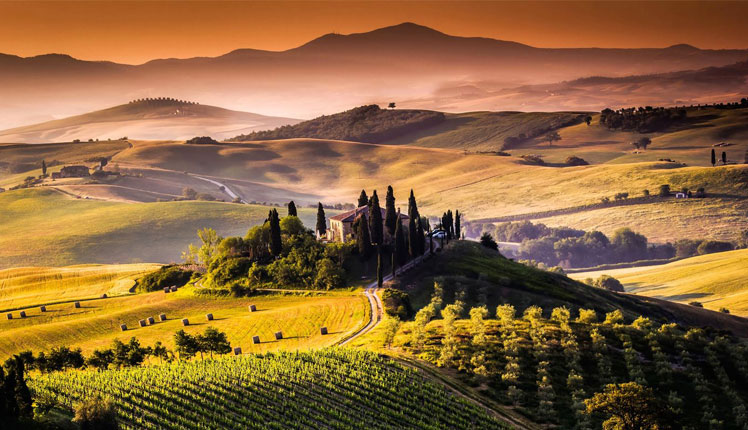 tuscany-red-hills