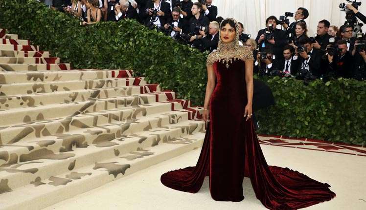 Priyanka Chopra with her glided headpiece at Met Gala