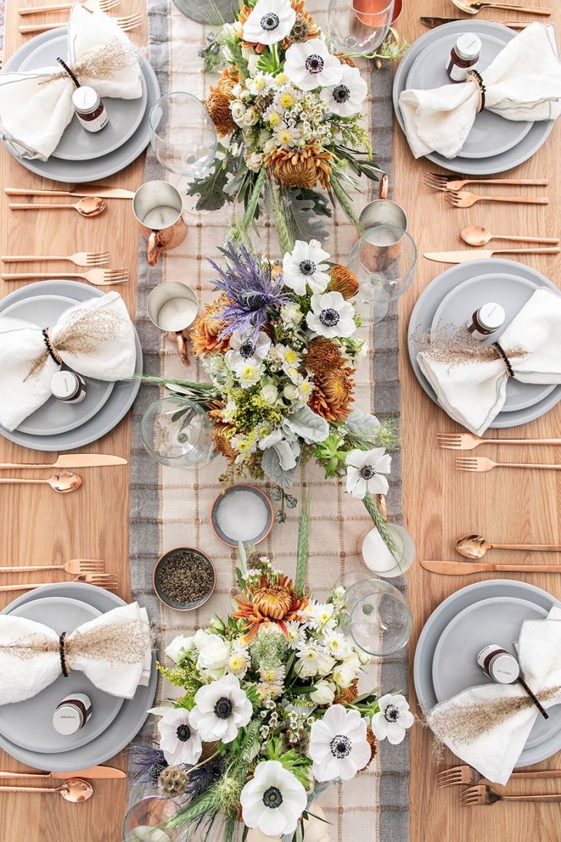 Best Holiday Tablescape Ideas